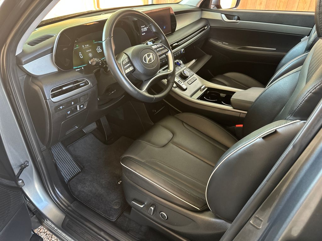 2024 Hyundai Palisade SEL photo 2