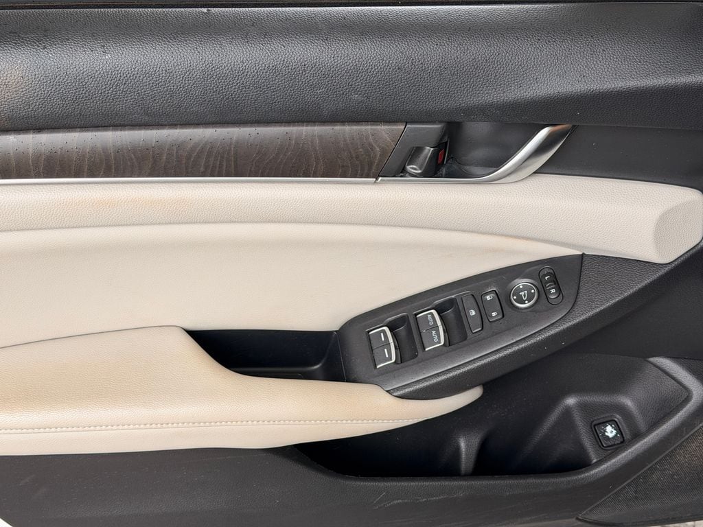 Used 2018 Honda Accord EX Sedan