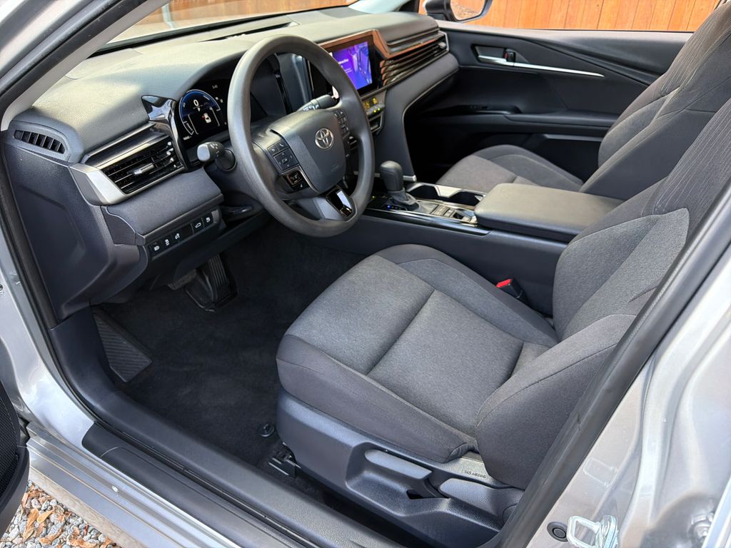 2025 Toyota Camry LE photo 2