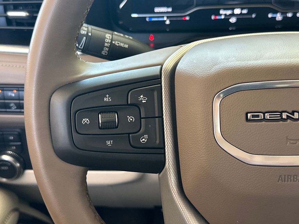 2024 Gmc Yukon Denali photo 3