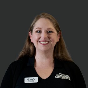 Staff member Meredith Thomas from ID_5de03d713666