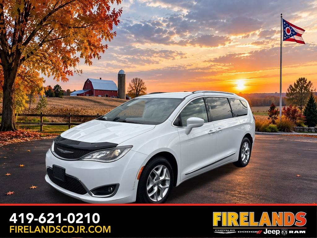 Used 2017 Chrysler Pacifica Touring-L Plus with VIN 2C4RC1EG6HR778220 for sale in Sandusky, OH