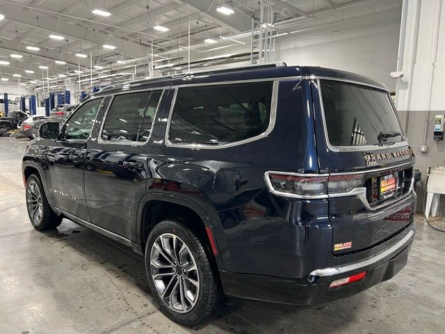 2025 Jeep Grand Wagoneer Series III - Photo 6