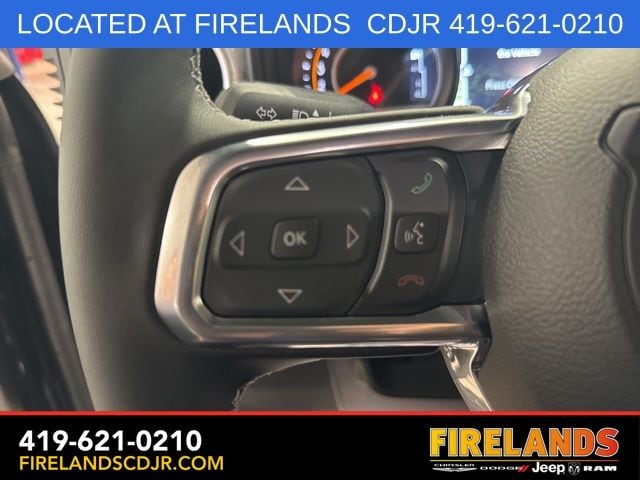 2025 Jeep Wrangler 4-Door Sahara - Photo 21
