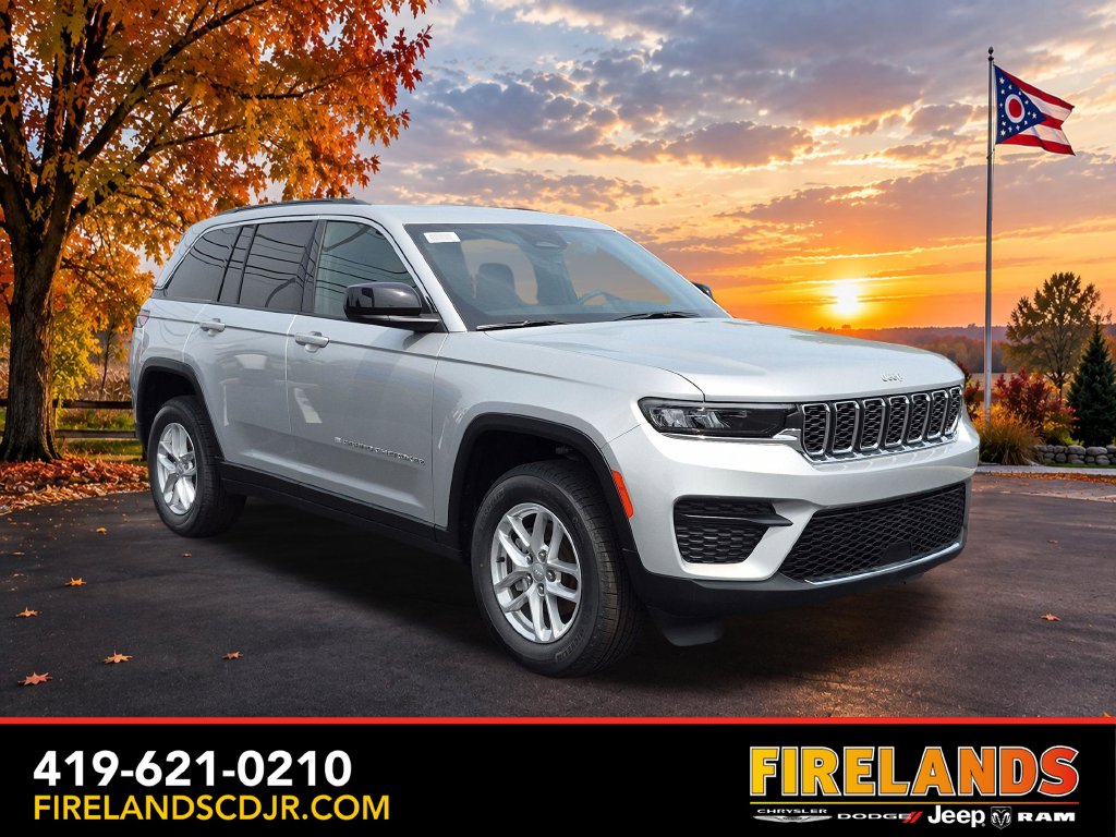 2026 Jeep Grand Cherokee LAREDO 4X4 Sport Utility