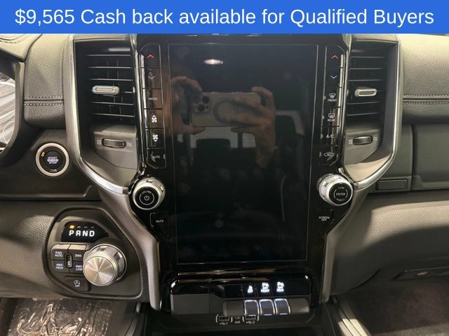 2026 RAM 1500 Laramie - Photo 17