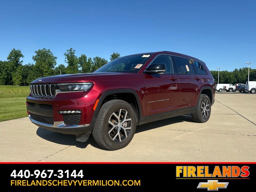 2023 Jeep Grand Cherokee L Limited 4x4's photo