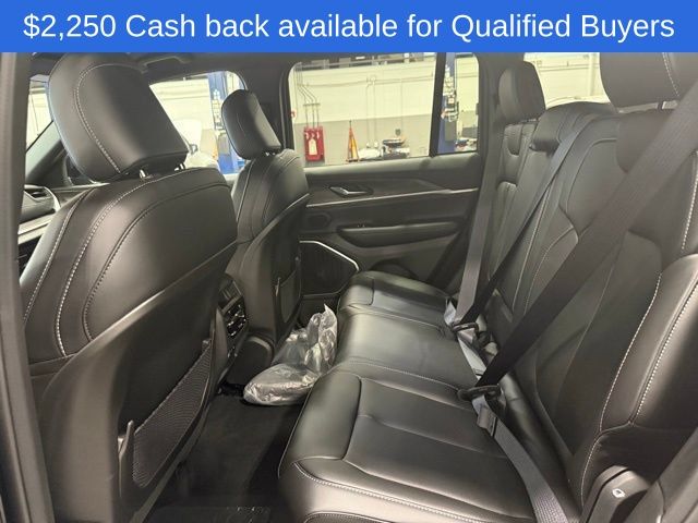 2025 Jeep Grand Cherokee Limited - Photo 18