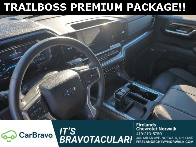 2024 Chevrolet Silverado 1500 LT Trail Boss photo 3
