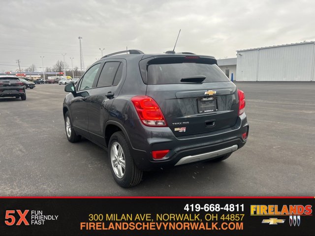 Used 2021 Chevrolet Trax LT with VIN KL7CJPSM6MB368550 for sale in Norwalk, OH