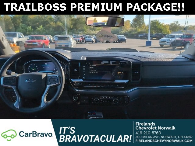 2024 Chevrolet Silverado 1500 LT Trail Boss photo 4