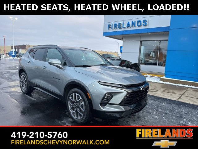 2023 Chevrolet Blazer RS's photo