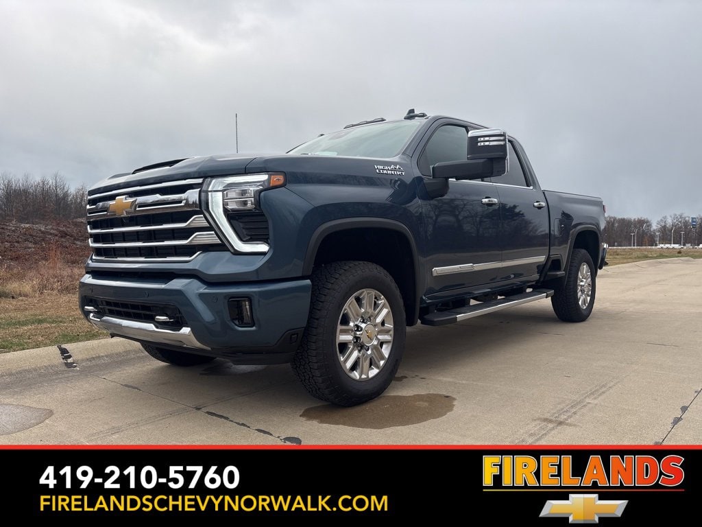 2025 Chevrolet Silverado 3500HD High Country's photo