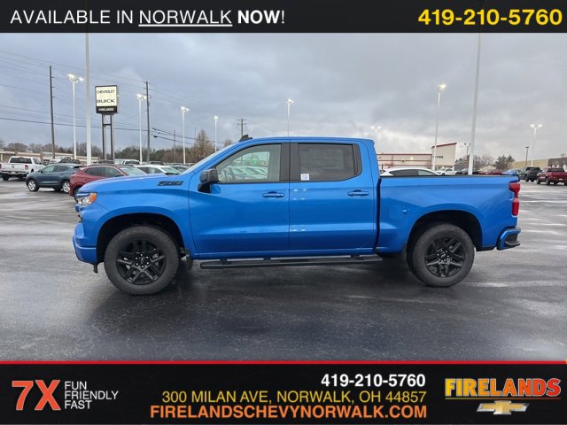 2025 Chevrolet Silverado 1500 RST photo 3