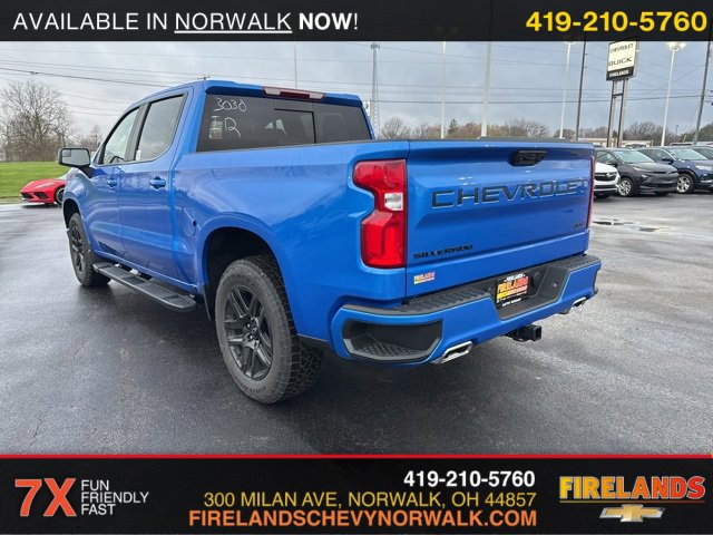 2025 Chevrolet Silverado 1500 RST photo 4
