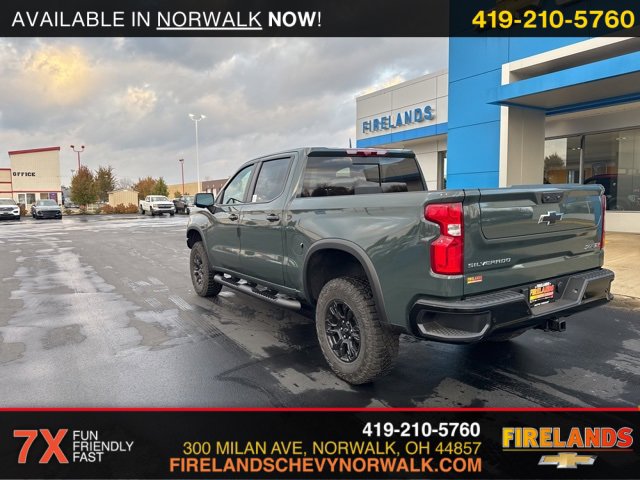 2026 Chevrolet Silverado 1500 ZR2 photo 2