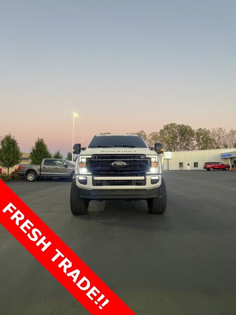 2021 Ford F-250 Lariat photo 2