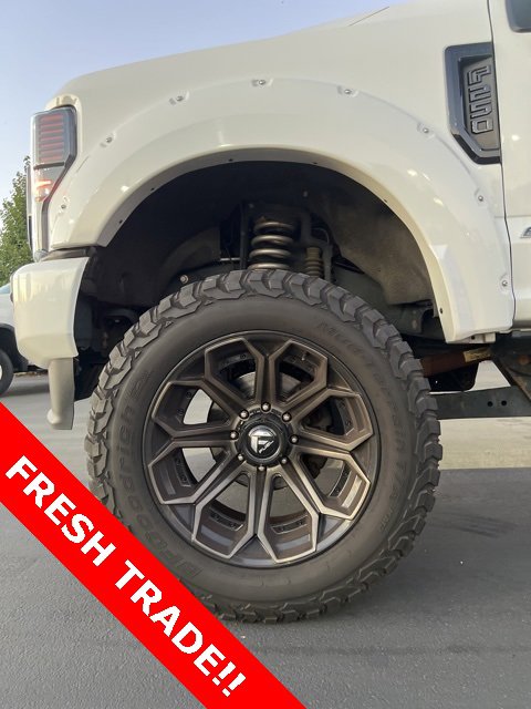 2021 Ford F-250 Lariat photo 3