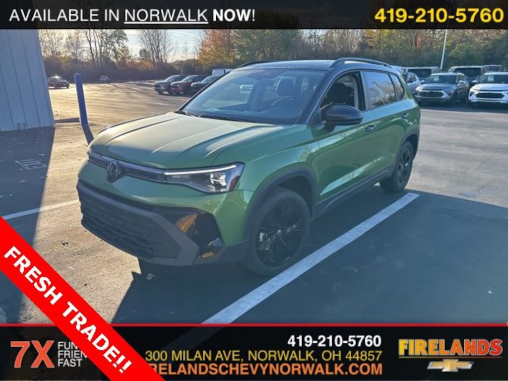 Used 2025 Volkswagen Taos SE Black