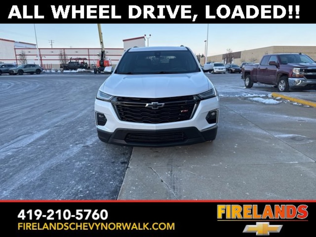 Used 2023 Chevrolet Traverse RS SUV