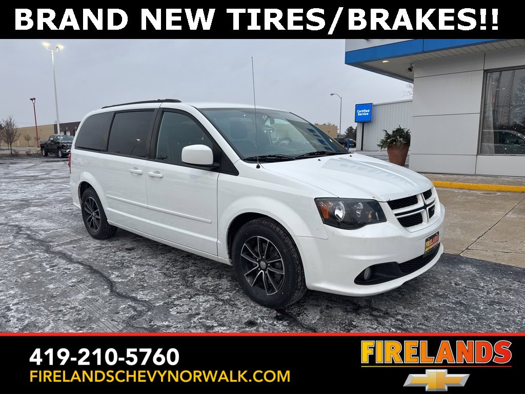 2017 Dodge Grand Caravan GT's photo