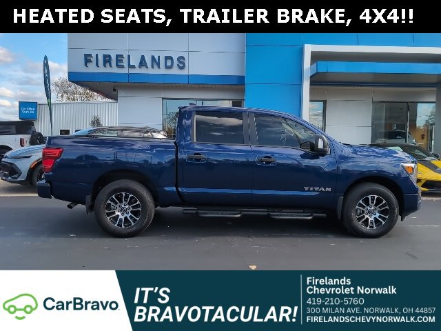 2024 Nissan Titan SV photo 3