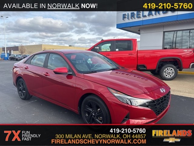 2023 Hyundai Elantra SEL