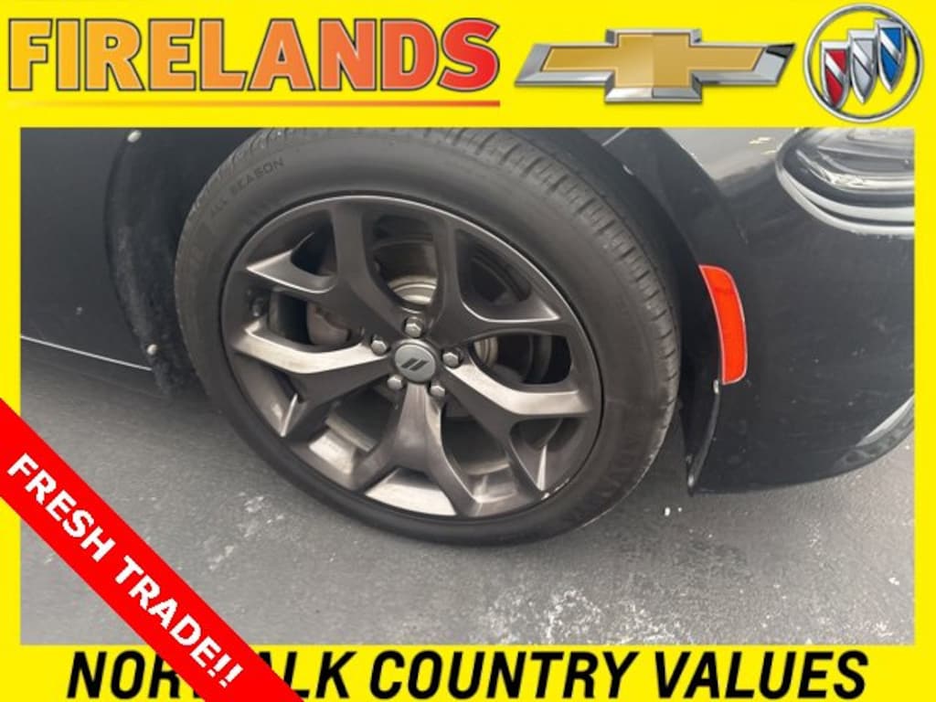 Used 2017 Dodge Charger SXT