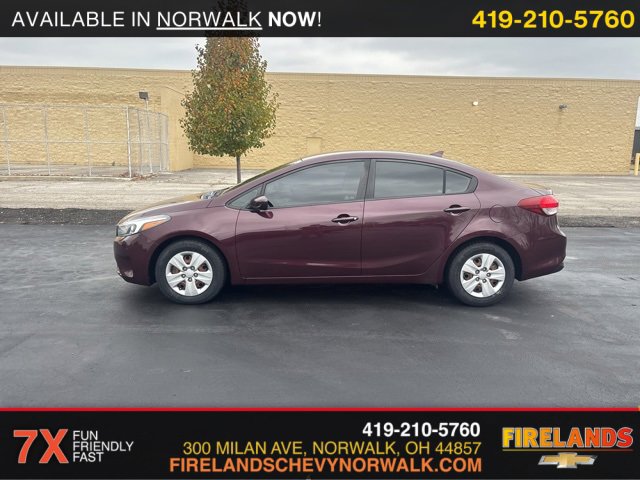 Used 2018 Kia FORTE LX with VIN 3KPFK4A75JE177031 for sale in Norwalk, OH