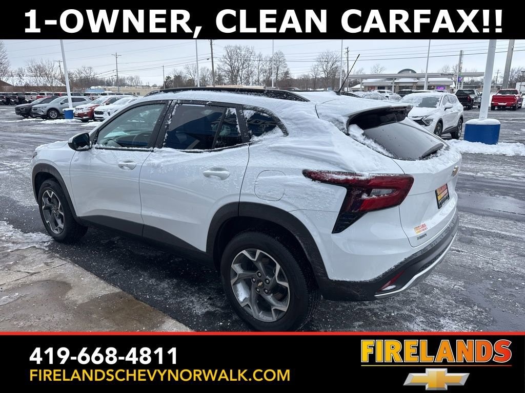 Used 2024 Chevrolet Trax LT SUV