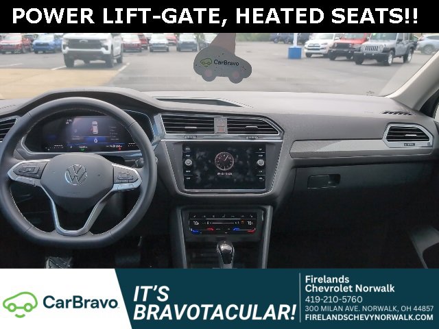 2024 Volkswagen Tiguan SE Wolfsburg Edition photo 3