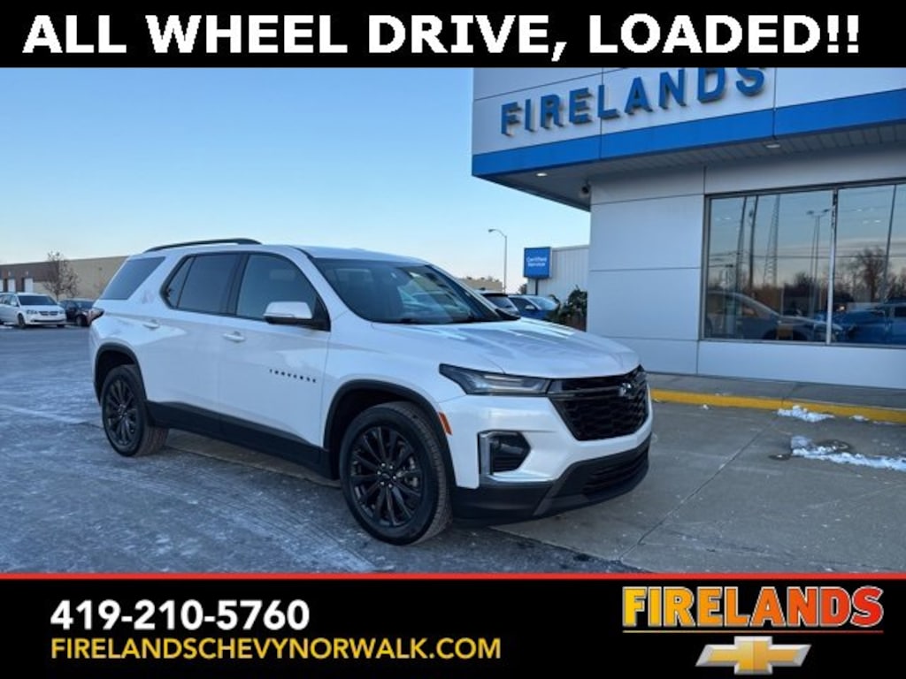 Used 2023 Chevrolet Traverse RS SUV