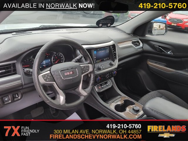 2023 Gmc Acadia SLE photo 2