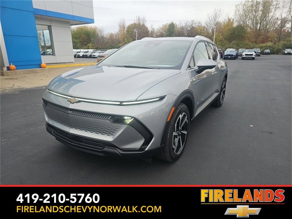 2026 Chevrolet Equinox EV 2LT's photo