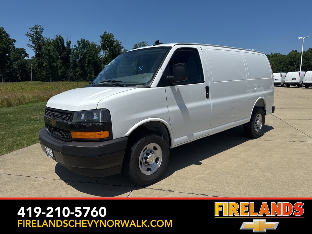 2025 Chevrolet Express Cargo Work Van's photo