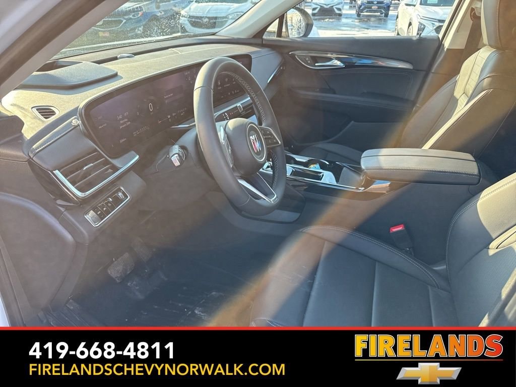 Used 2025 Buick Envision Preferred SUV