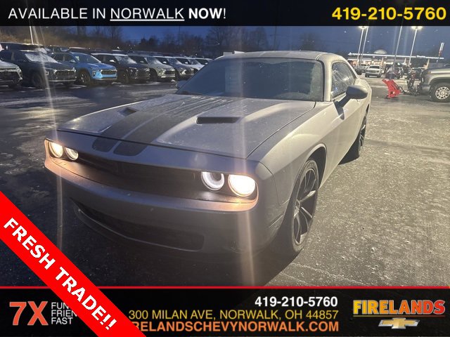 2017 Dodge Challenger SXT