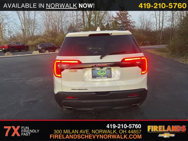 2023 Gmc Acadia SLE photo 4