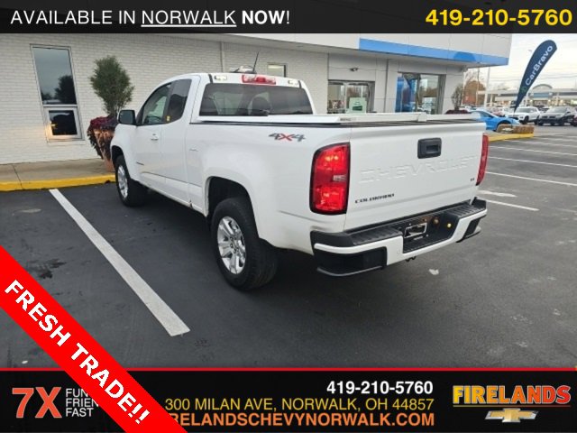 2022 Chevrolet Colorado LT photo 2