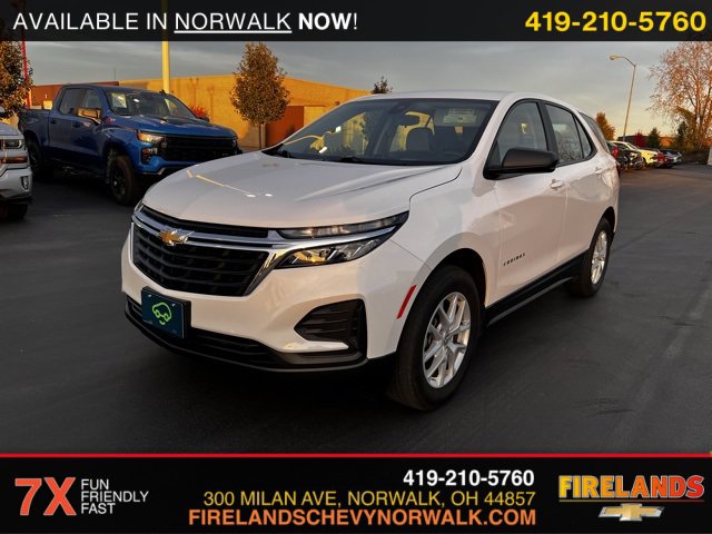 2024 Chevrolet Equinox LS photo 2