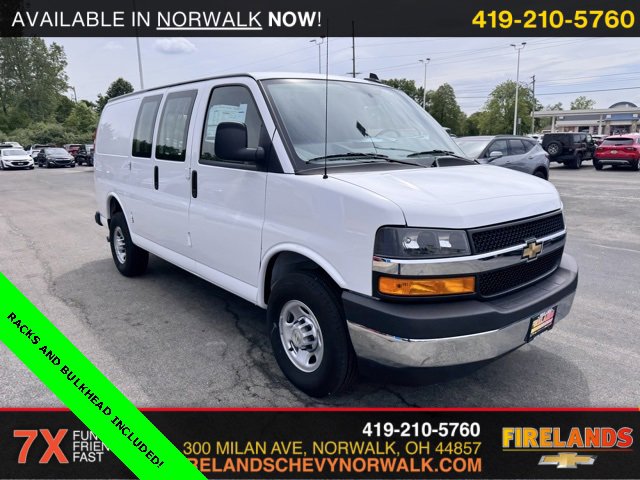 2024 Chevrolet Express Cargo 2500 Van photo 2