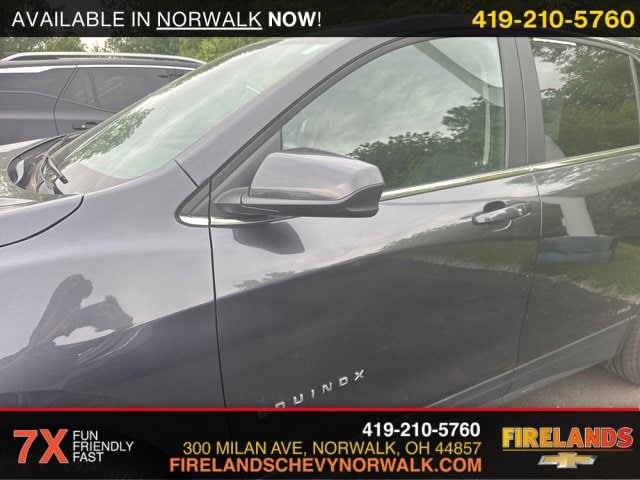 Used 2022 Chevrolet Equinox LT with VIN 3GNAXUEV0NS196654 for sale in Vermilion, OH
