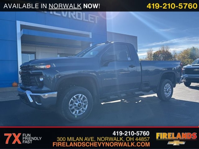 2026 Chevrolet Silverado 2500HD Work Truck's photo