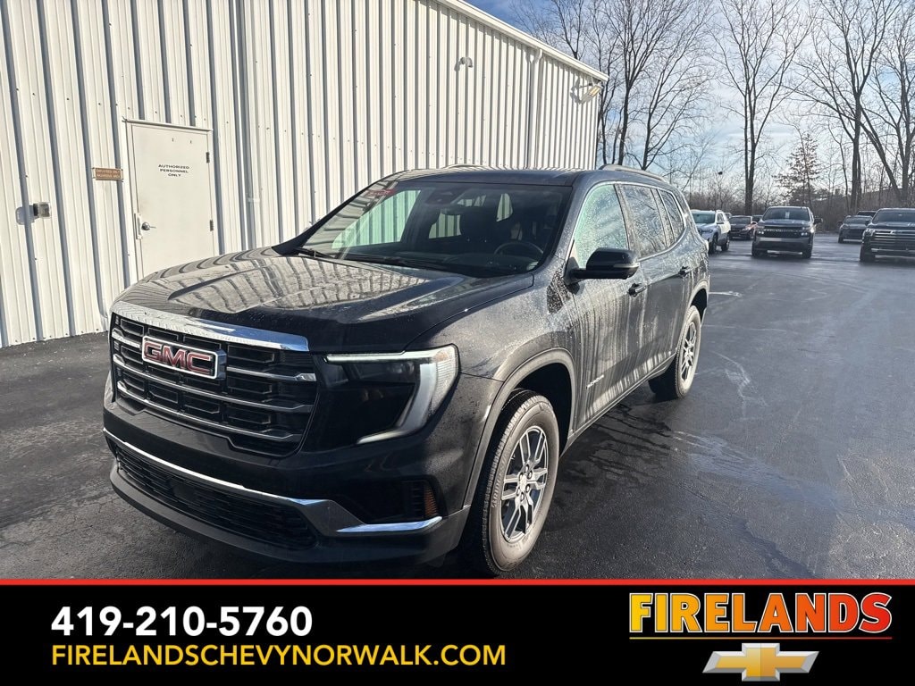 2025 GMC Acadia Elevation's photo