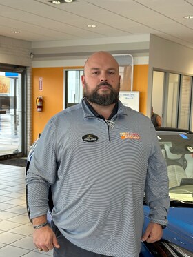 Staff member Josh Jones from ID_f8a67e0f6189