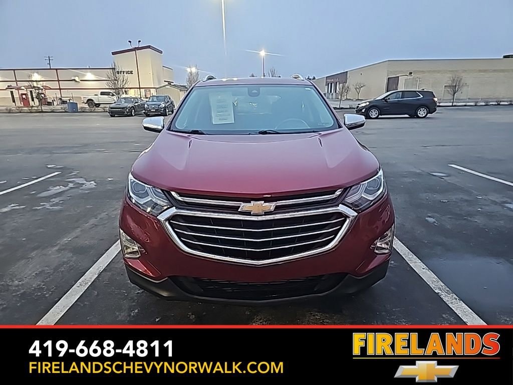 Used 2020 Chevrolet Equinox Premier with VIN 2GNAXNEV5L6273990 for sale in Norwalk, OH