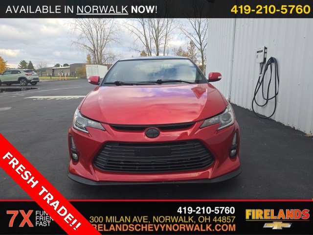 2016 Scion tC photo 3