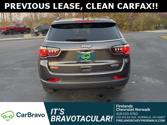 2022 Jeep Compass Latitude photo 3