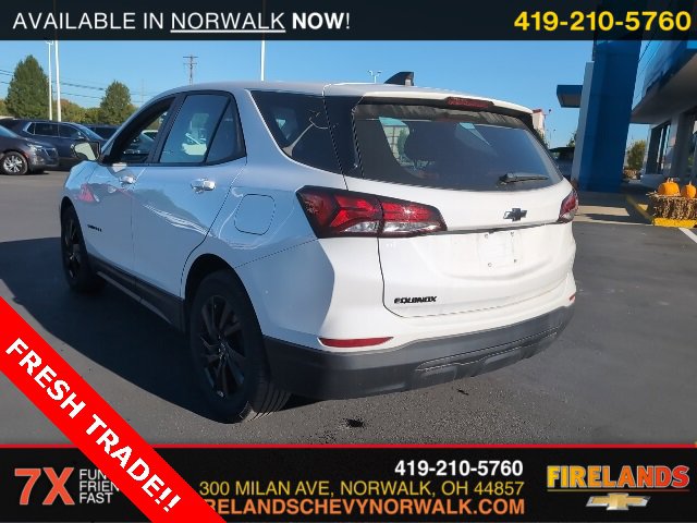 2024 Chevrolet Equinox LS photo 3