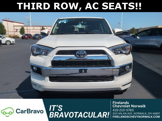 2017 Toyota 4Runner Limited photo 2